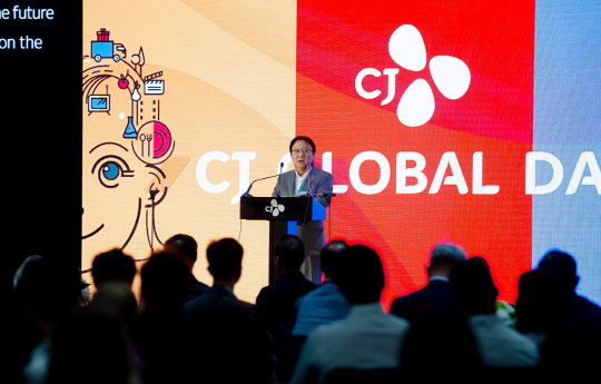 CJ글로벌데이에서 환영사를 하고 있는 CJ주식회사 박근희 부회장. <CJ그룹 제공>